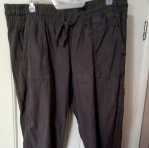 Pants for woman